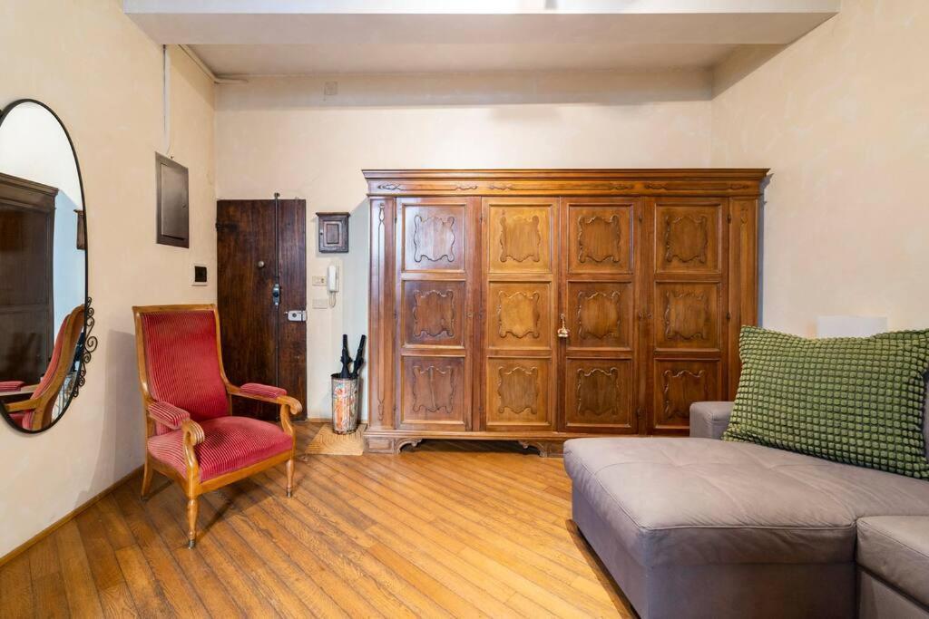 Appartamento Elegante E Centrale La Foglia D'Oro Bologne Extérieur photo