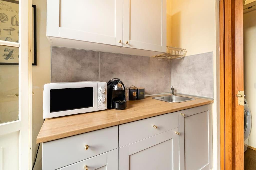 Appartamento Elegante E Centrale La Foglia D'Oro Bologne Extérieur photo